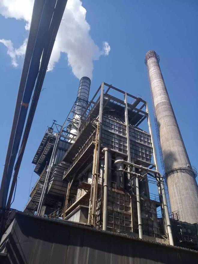 兢兢业业、一丝不苟 记川煤焦化炼焦分厂厂长张德华的天然气管道储运管理